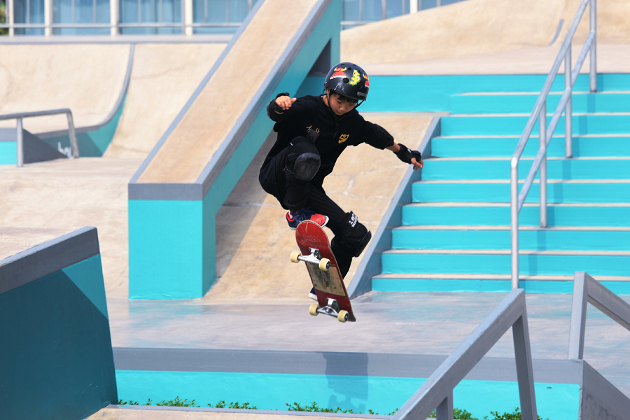 Skateboarding Athletes Shine At Qiantang Roller Sports Centre The Th